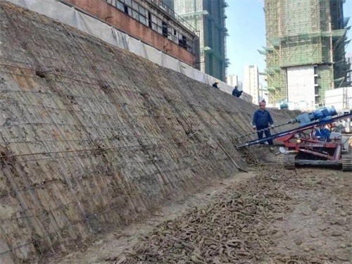 南岸建筑边坡支护